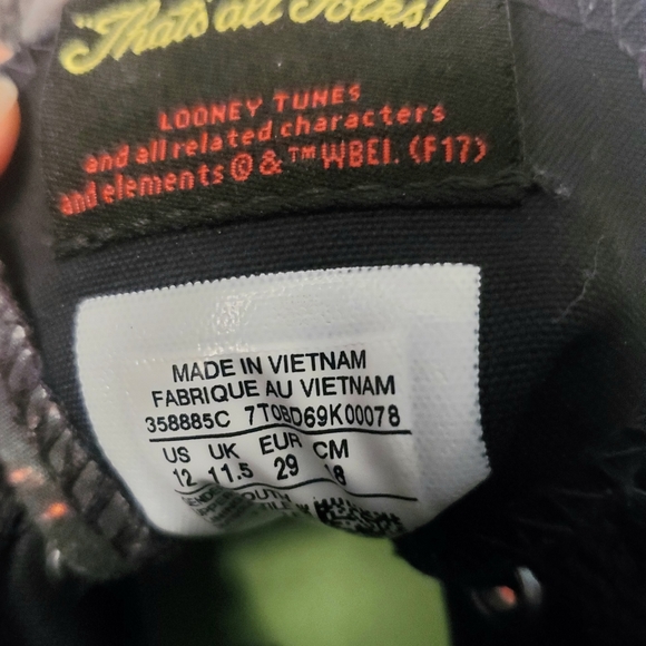 Kids Marvin the Martian converse high tops - Picture 7 of 8